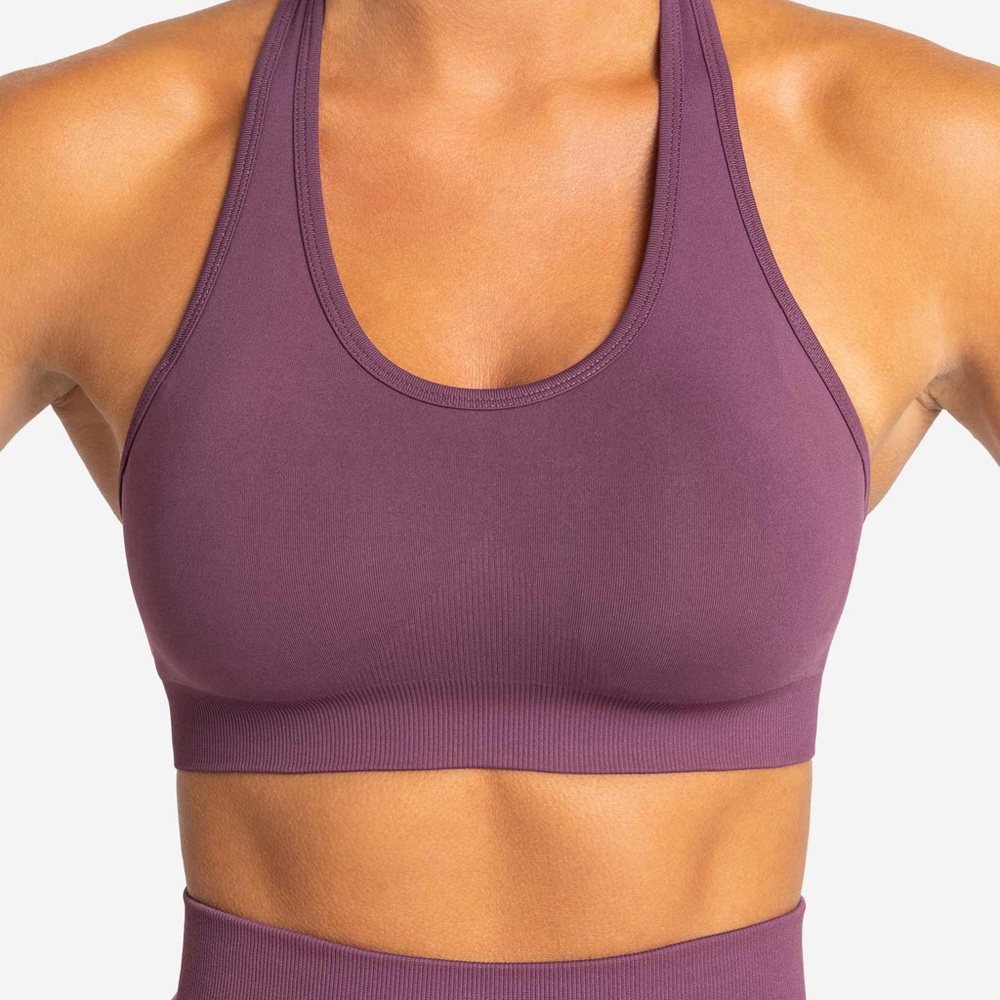 LAST CHANCE | Plum Move Seamless Sports Bra - Picture 8 of 9